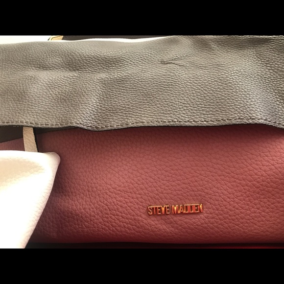 Steve Madden Fold Over Color Block Shoulder Purse - Picture 14 of 14